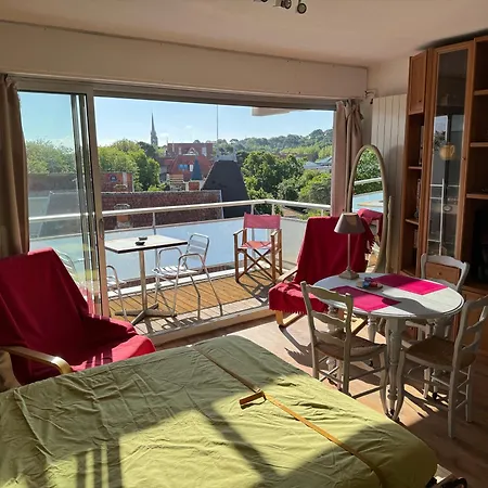 Joigny Pereire شقة *