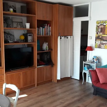 Joigny Pereire * آركاشو